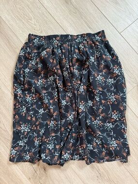 MIKAROSE floral skirt